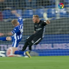 Los 24 minutos negros de Yoel: del despeje garrafal a una falta con un bote envenenado