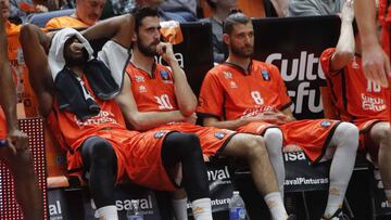 Thomas, Sastre y Diot, en el banquillo.