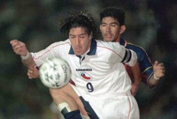 Iván Zamorano en 2000 jugó 10 partidos y anotó 4 goles.