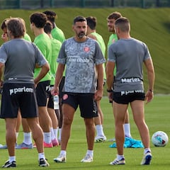 Míchel: “Somos un club que necesita vender”