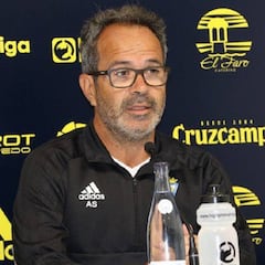 Cervera: "El Almería es un equipo bien armado"