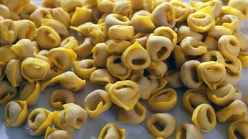 BOLOGNA, ITALY - DECEMBER 22: Artisanal pasta makers "Le Sfogline" create traditional tortellini during the Christmas season on December 22, 2022 in Bologna, Italy. (Photo by Roberto Serra - Iguana Press/Getty Images)