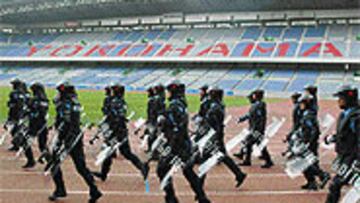 <B>DESPLIEGUE DE SEGURIDAD</b>. El Real Madrid dispondrá en Japón de unas estrictas medidas de seguridad.