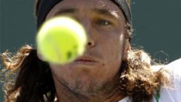 El argentino Juan Mónaco vence al español García-López y avanza a cuartos