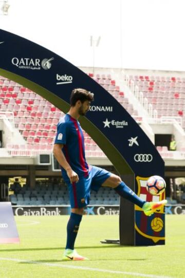 André Gomes, nuevo jugador del FC Barcelona en su presentación.