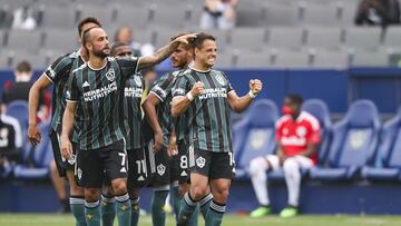 El mexicano se volvi&oacute; a demostrar c&oacute;modo en el parado de LA Galaxy para su nueva victoria y entiende que est&aacute; en un momento como pocos.