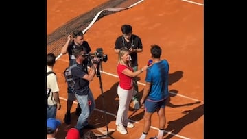 Tabilo da una entrevista después de vencer a Djokovic y aparecen unos chilenos: notable