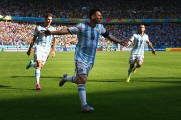 Lionel Messi celebrando el gol 1-0