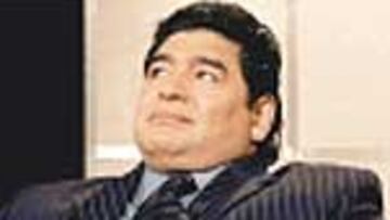 Maradona, llorando.