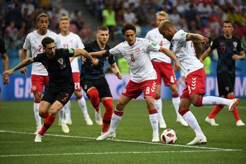 0-1. Mathias Jorgensen marcó el primer gol en el minuto 1.