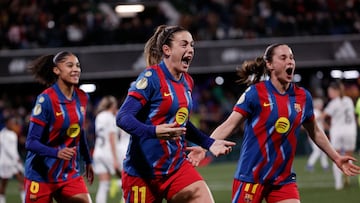 CASTELLÓN, 24/01/2026.- La jugadora del FC Barcelona, Alexia Putellas, celebra el segundo gol del equipo blaugrana durante el encuentro correspondiente a la final de la Supercopa de España que disputan hoy sábado FC Barcelona y Real Madrid en el estadio Castalia de Castellón. EFE / Manuel Bruque.