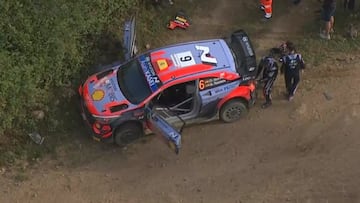 Un vuelco deja a Sordo sin triplete en Cerdeña