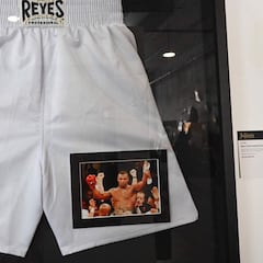 When was the Mike Tyson last fight and what was the result?