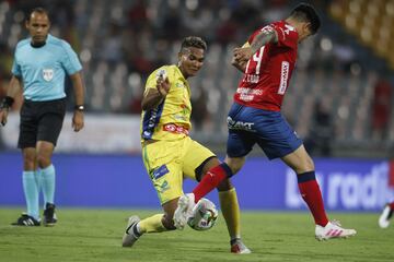 El Medellín derrotó 2-1 a Atlético Huila y llegará a la última fecha de la Liga Águila con la opción de clasificar a los cuadrangulares finales.