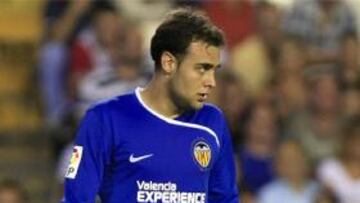 <b>Cesión</b>. El Valencia ha confirmado la cesión del portero Renan Brito al Xerez