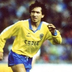 ¿Por qué al salvadoreño Jorge González se le apoda Mágico?