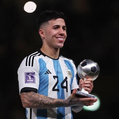 Benfica receive two offers for World Cup winner Enzo Fernández