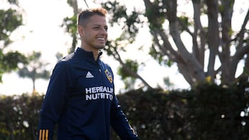 El delantero mexicano, Javier &#039;Chicharito&#039; Hern&aacute;ndez ser&aacute; presentado este jueves 23 de enero como nuevo futbolista de LA Galaxy. Sigue la presentaci&oacute;n.