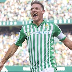 Joaquín hace historia y embala al Betis de Rubi