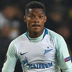 Barrios y su primer clásico en Rusia para seguir en la punta