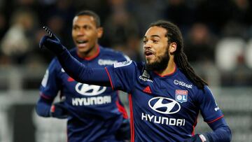 Jason Denayer prolonga la mejoría del Lyon