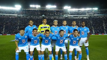 Cruz Azul team group during the 3rd round match between Cruz Azul and Tijuana as part of the Liga BBVA MX, Torneo Apertura 2024 at Ciudad de los Deportes Stadium on July 16, 2024 in Mexico City, Mexico.
