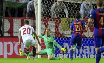 1-0. Vitolo marcó el primer tanto. 