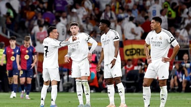 26/04/25 FINAL COPA DEL REY
BARCELONA - REAL MADRID
TRISTEZA VINICIUS JR LUCAS VAZQUEZ FEDE VALVERDE AURELIEN TCHOUAMENI JUDE BELLINGHAM
GOL 1-0 PARTIDO