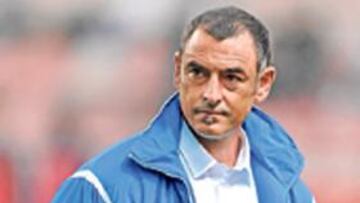 El técnico Javi López.