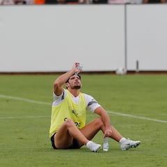 Gattuso aprieta y los jugadores claman: “Finito, finito”