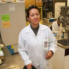 Así es Eva Ramón Gallegos, la científica mexicana pionera en erradircar el virus del papiloma humano