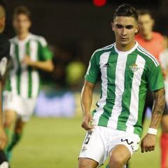 Inter de Porto Alegre negocia con Betis por Felipe Gutiérrez