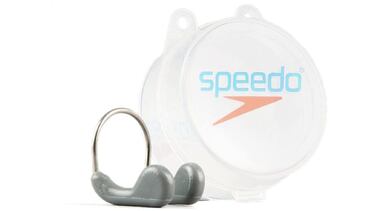 10 artículos imprescindibles para hacer natación de la forma más cómoda