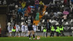 El Deportivo cay&oacute; con claridad ante el Badajoz 3-0.