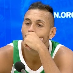 Kyrgios confiesa ante la prensa que la luz de la pista le cegaba por culpa de jugar a Call of Duty