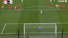 El nuevo y valiente estilo de Vinicius para tirar penaltis llamado a acabar con su errática estadística: 2 de 2 hoy