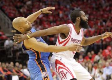 Cuarto partido de los playoffs de la NBA de la conferencia Oeste entre los  Oklahoma City y Houston Rockets.