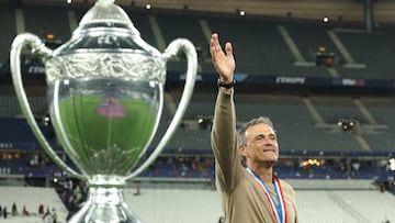 Luis Enrique: “Espero poder celebrar el 31 entrar en la historia del PSG”