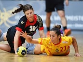 España recupera su auténtica imagen y vence con solvencia