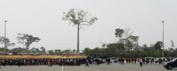 Largas esperas en los estadios de la Copa de África