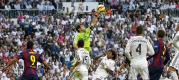 25/10/14 9ª Jornada Real Madrid - Barcelona
Parada de Iker Casillas