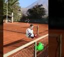 'Matador' Salas mostró sus dotes en el tenis con este puntazo