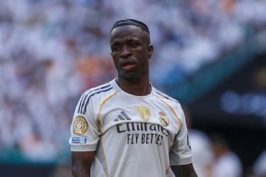 El delantero del Real Madrid no deja de sorprender a sus millones de seguidores con sus cambios de peinado. Esta vez se ha viralizado en redes su nuevo 'look'  que está luciendo en el Mundial de Clubes 2025, el cual ha provocado numerosos comentarios.