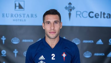 Hugo Mallo posa para AS en el hotel de concentraci&oacute;n de pretemporada del Celta en A Toxa.