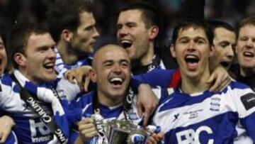 <b>CAMPEONES. </b>Los jugadores del Birmingham celebran la conquista de su segunda Carling Cup de la historia.