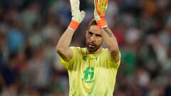 “Cuenta conmigo”: Bravo repite gesto de apoyo a joven arquero