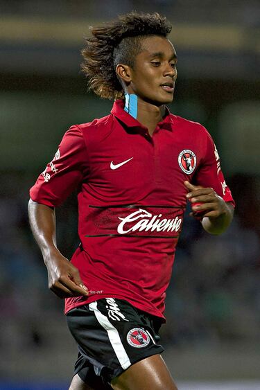 Fidel Martínez tuvo un paso destacado en la liga mexicana. El atacante ecuatoriano militó con Xolos de Tijuana, Pumas, Leones Negros y Atlas de Guadalajara. Levantó el título con los fronterizos en el Apertura 2012.