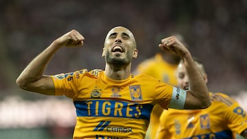 AME2540. GUADALAJARA (MÉXICO), 28/05/2023.- Guido Pizarro de Tigres celebra hoy tras anotar contra el Guadalajara, durante la vuelta de la final del torneo Clausura 2023 de la Liga MX en el Estadio Akron en Guadalajara, Jalisco (México). EFE/ Iván Villanueva
