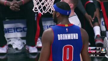 Andre Drummond con la camiseta con el nombre Drummund.