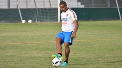 Brindar espectáculo es el regalo de Macnelly para Chapecoense